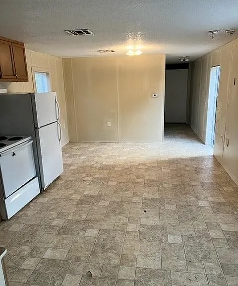 7587 Old Saint Augustine Rd — Photo 3