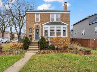 6717 31st St, Berwyn, IL 60402