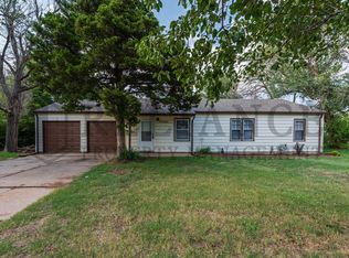 5324 W 1st St N, Wichita, KS 67212