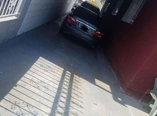 236 E 67th St, Los Angeles, CA 90003