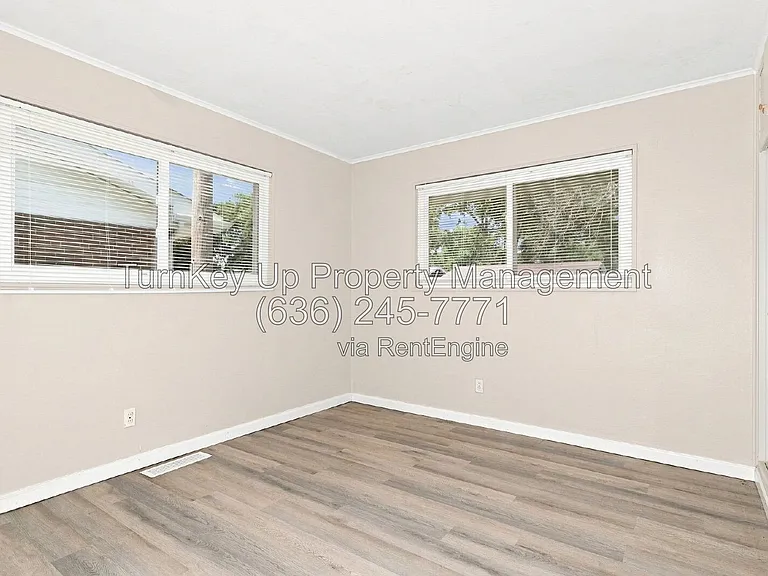 840 Lebon Dr — Photo 9