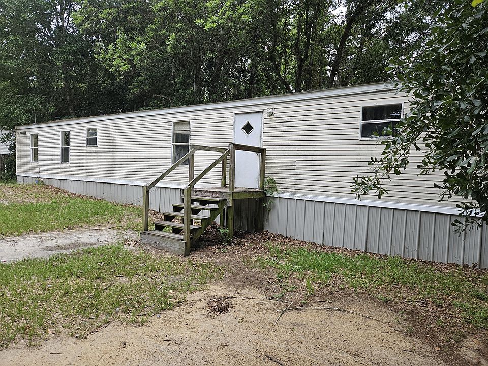 1st image of 3009 Crittenden Dr