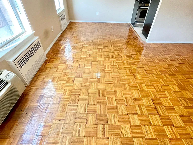 4430 Douglaston Pkwy #3K — Photo 8