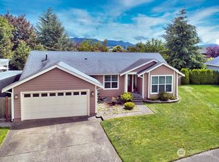 435 Randall Pl, Enumclaw, WA 98022
