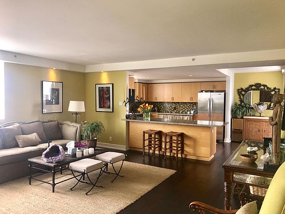 2nd image of 304 S Elm Dr #404-A