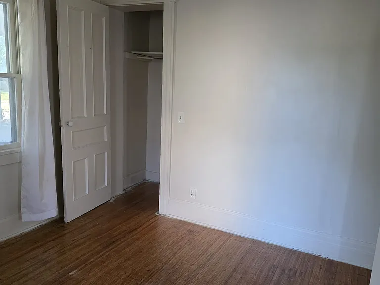 Bedroom 2 - Closet