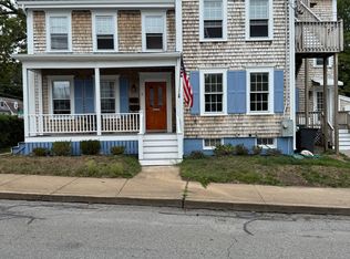 2 Fremont St APT 2, Plymouth, MA 02360