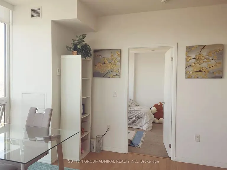 830 Lawrence Ave W #2911 — Photo 17