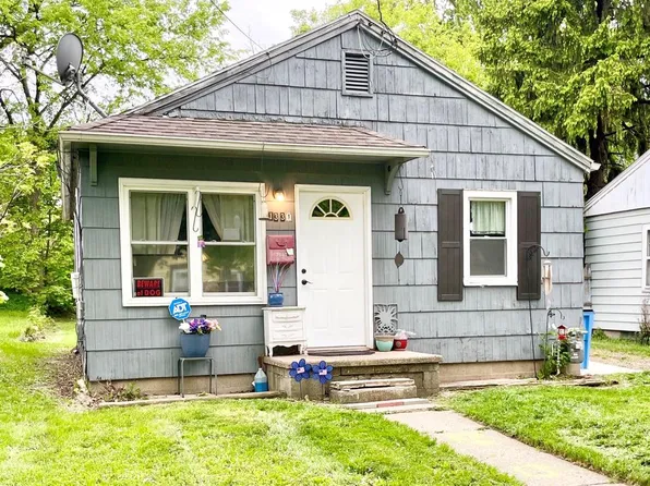 1331 Comfort St, Lansing, MI 48915