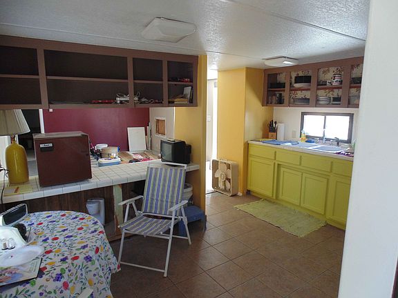 4th image of 1598 E Las Colinas Ln