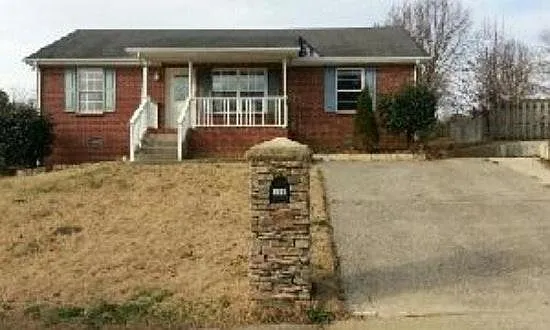 216 Woodmaker Ct — Photo 1