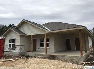 326 Valley Star Dr, Canyon Lake, TX 78133