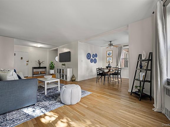 2nd image of 800 Grand Concourse #2BS