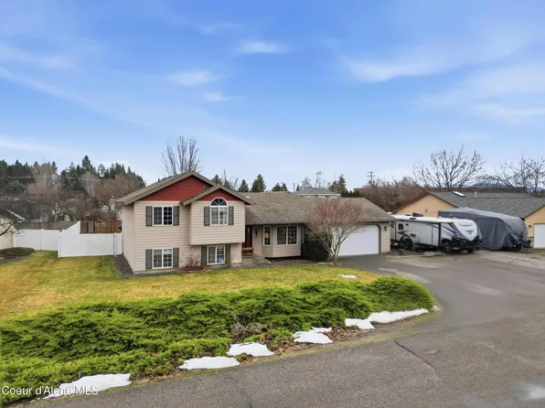 858 E Maple Pl, Hayden Lake, ID 83835