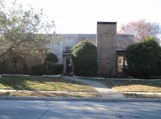 2202 Old Mill Rd, Carrollton, TX 75007