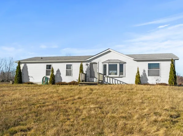 917 N 600 E, Angola, IN 46703