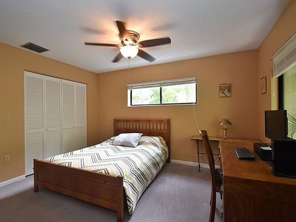 5th image of 1626 Brookhouse Dr #234