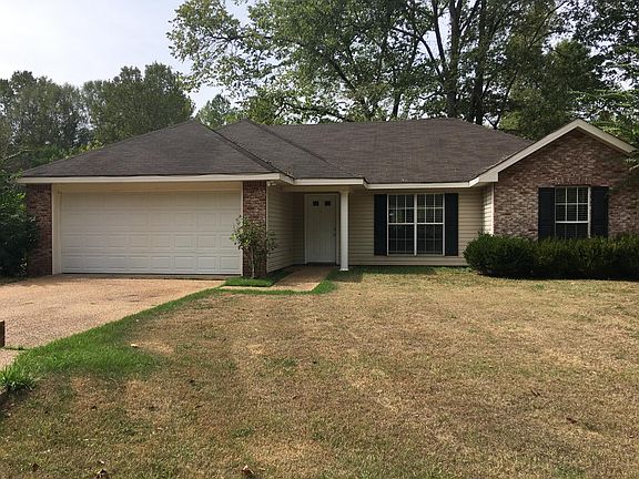 2nd image of 301 Willow Bay Dr