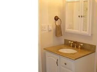 12 Lower Oak St, Wilmington, DE 19805