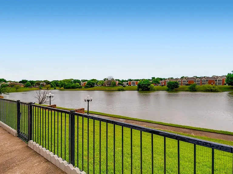 5930 River Bend Dr — Photo 36