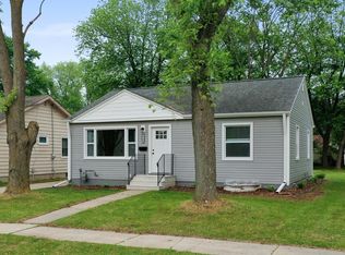 1723 13th Ave, Green Bay, WI 54304