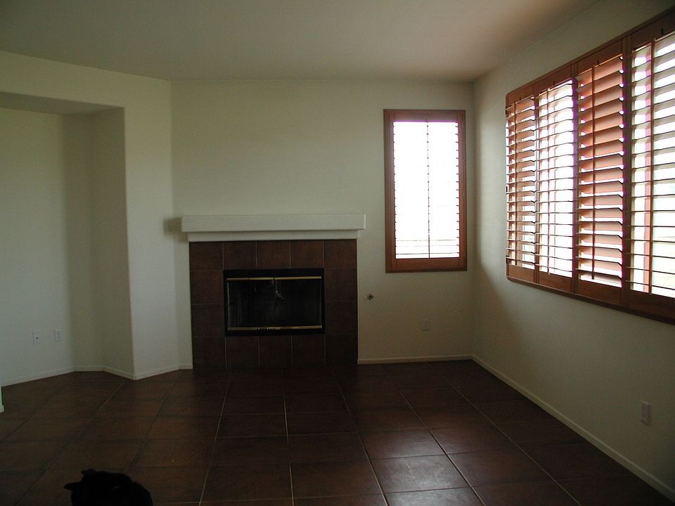 1st image of 29388 Castlewood Dr