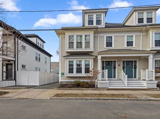 16-16.5 Holly St #2L, Salem, MA 01970