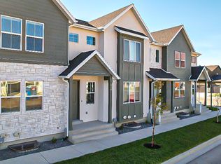 12 S Starlight Ln, Mapleton, UT 84664