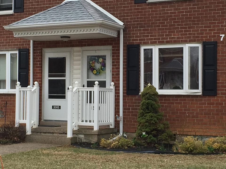 Right Side Townhouse