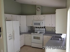 4th image of 1462 Highridge Ave