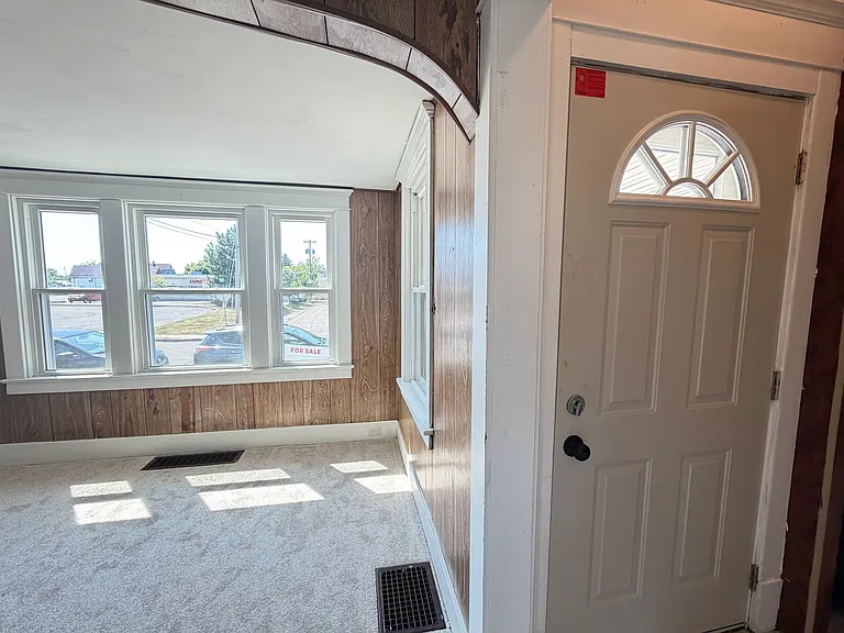 15 Andrews Ave #1 — Photo 7