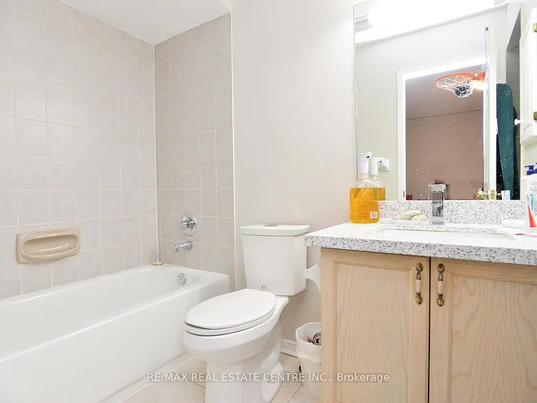 10 Sheldon Dr — Photo 24