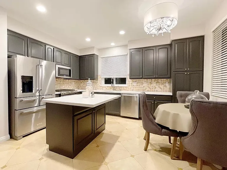 4410 Milano Way — Photo 6