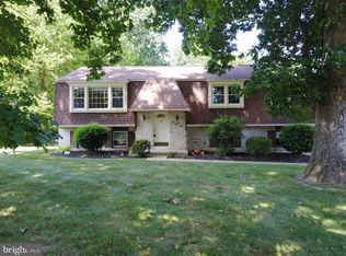 122 Biddle Dr, Exton, PA 19341