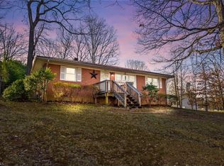 307 Carolina Ave, Lexington, NC 27292
