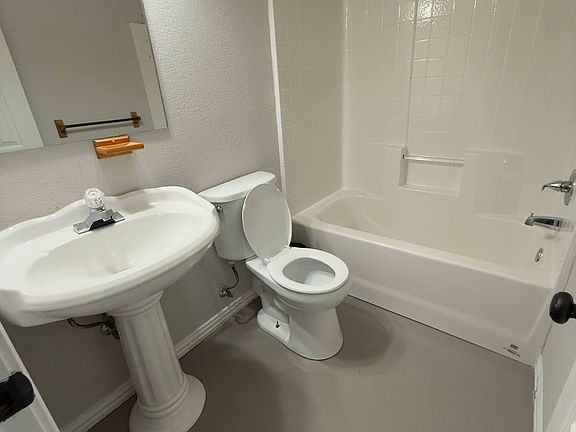 5th image of 129 New Dallas Hwy #0