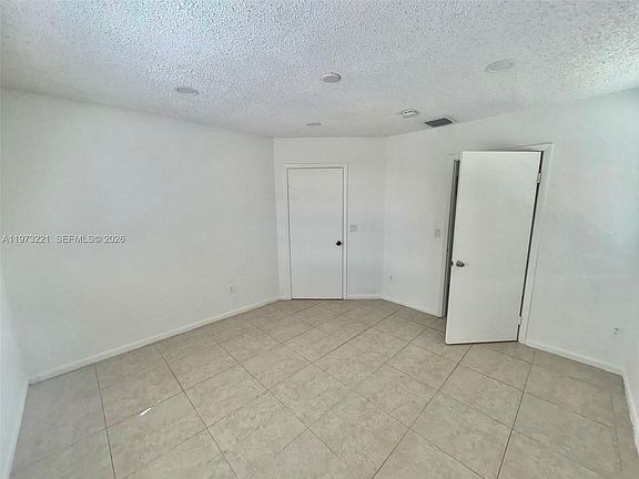 4th image of 18324 NW 68th Ave APT H