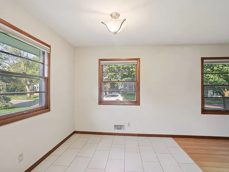 3705 Colorado Ave S — Photo 23