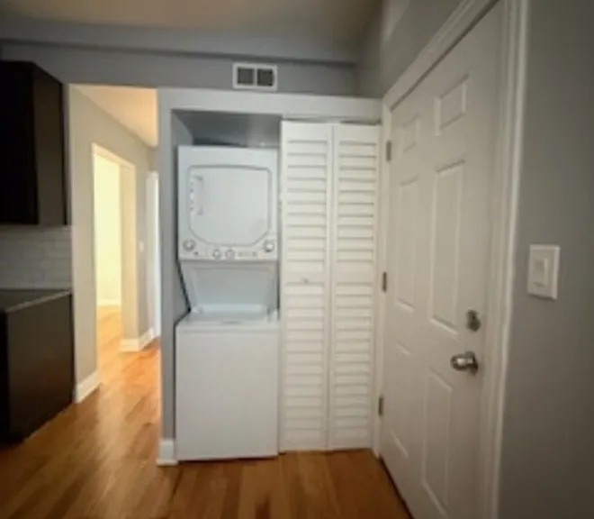 3801 N Bernard St #8 — Photo 3