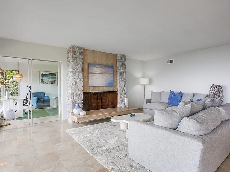 8302 Prestwick Dr — Photo 7