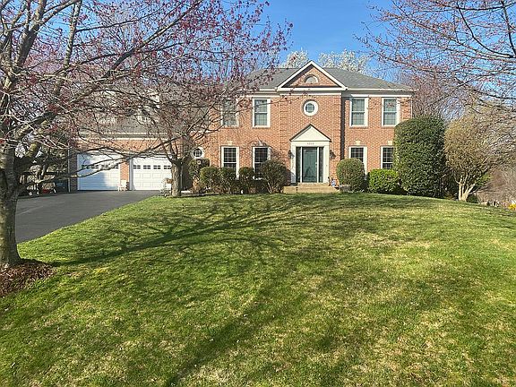 2nd image of 1250 Rowland Dr