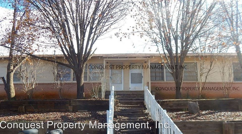 1st image of 619 N Hill Ave