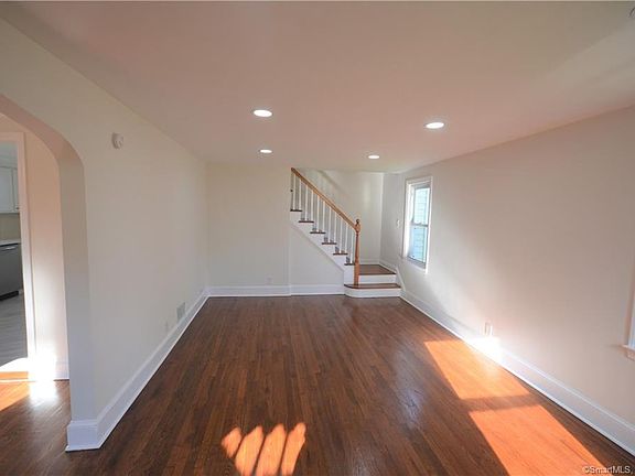 2nd image of 68 Denton Pl
