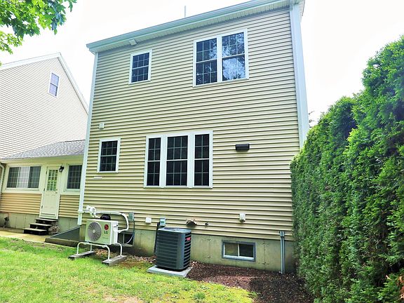 3rd image of 90 Central St #2