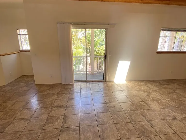 6564 Del Playa Dr — Photo 4