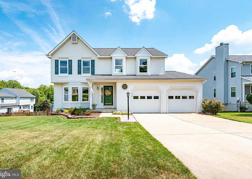 1st image of 6107 Arrowwood Ct