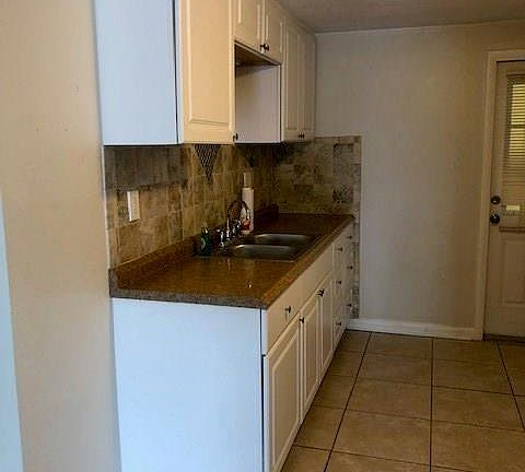 5th image of 8140 W Miss Maggie Dr