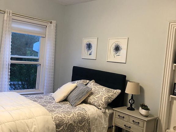 3rd image of 11 Cushing St #1
