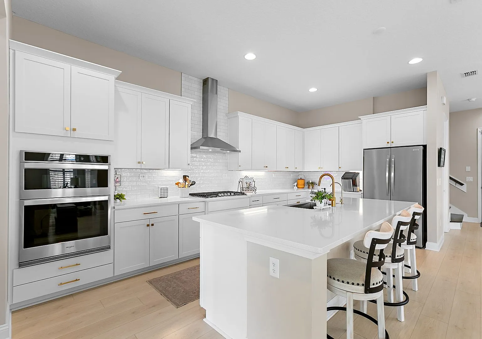 Your Chance to Live the Beachwalk Lifestyle! — Photo 3