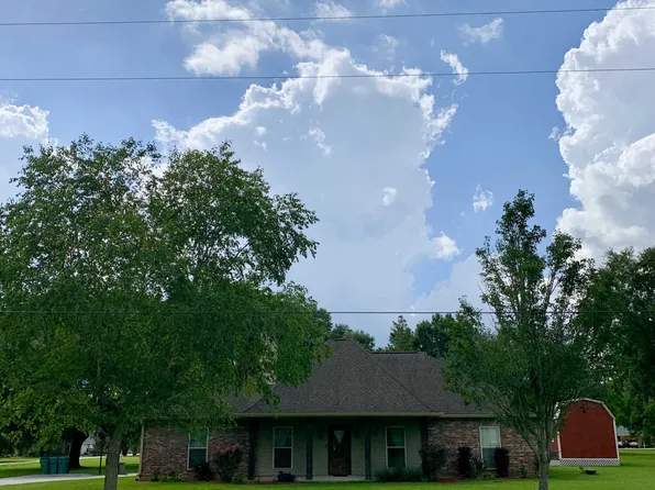 6606 Lindy Ln, New Iberia, LA 70560